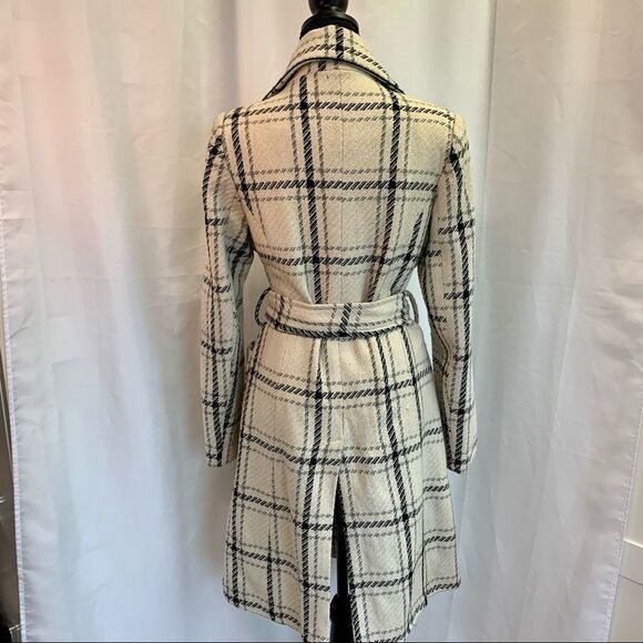 Adolfo cream black gray plaid check fall/winter coat size Medium - Picture 3 of 11